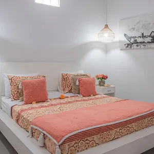 Mali Legian (Bali)