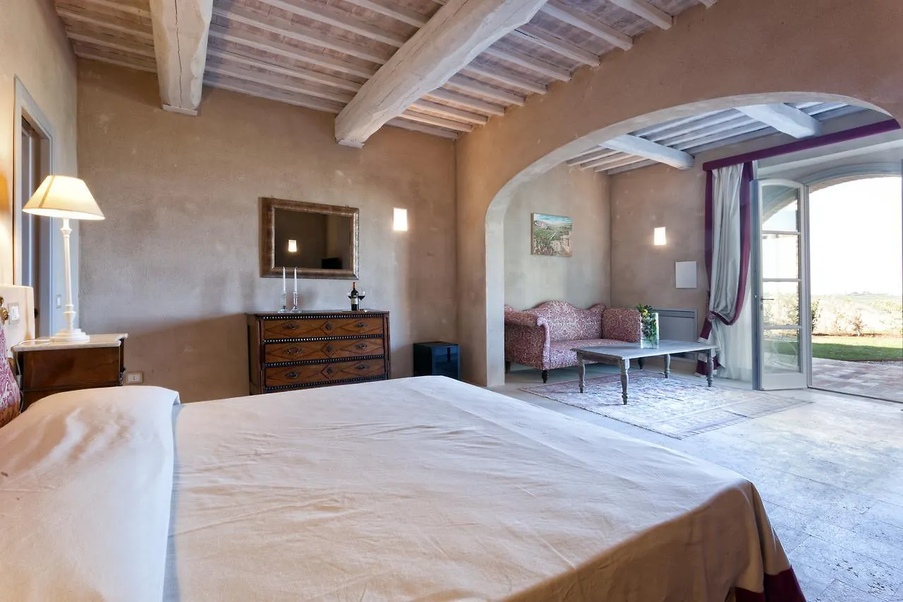 Farm stay Casanova Di Neri Relais Villa Montalcino