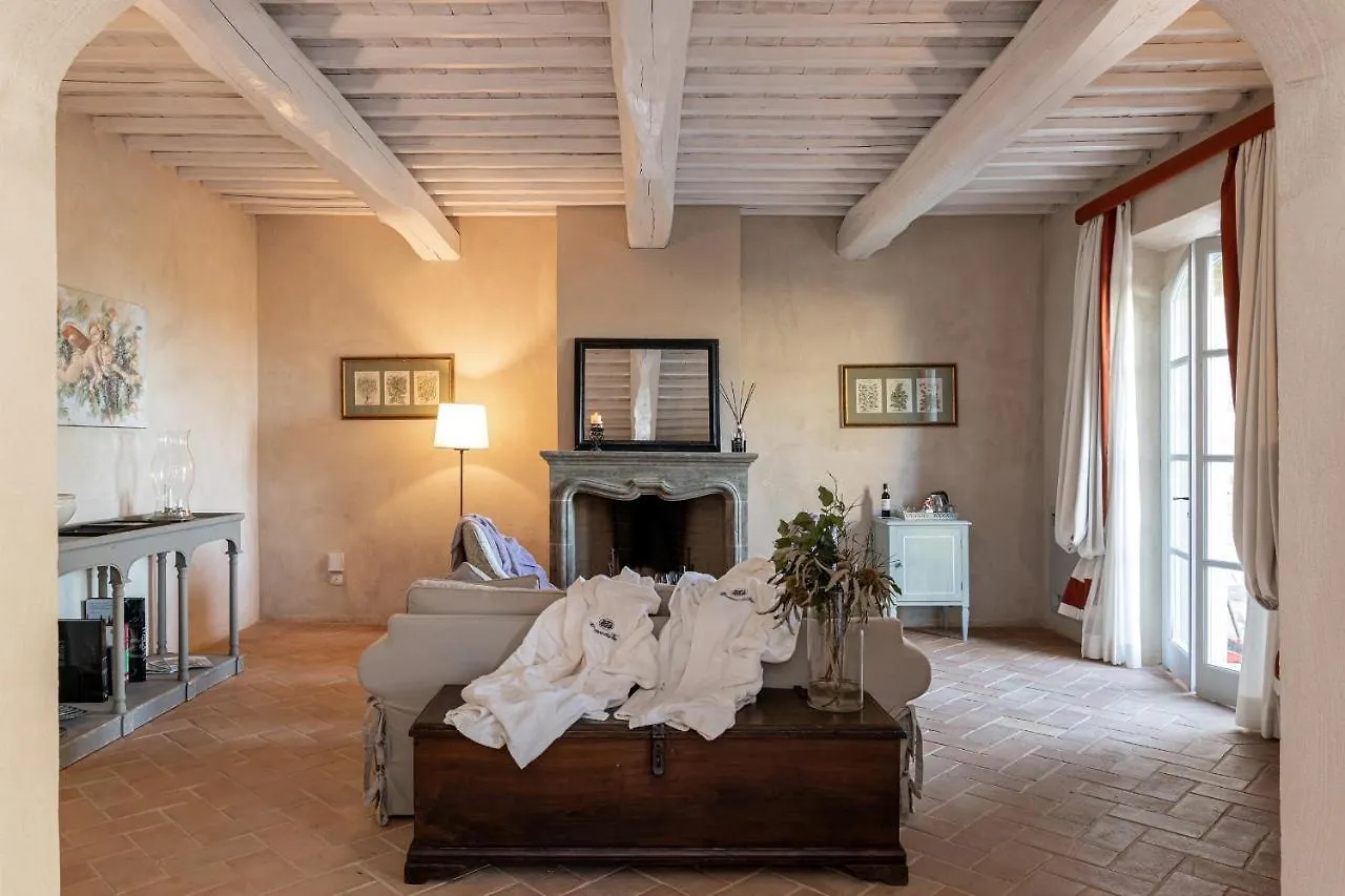 Casanova Di Neri Relais Villa Montalcino Farm stay